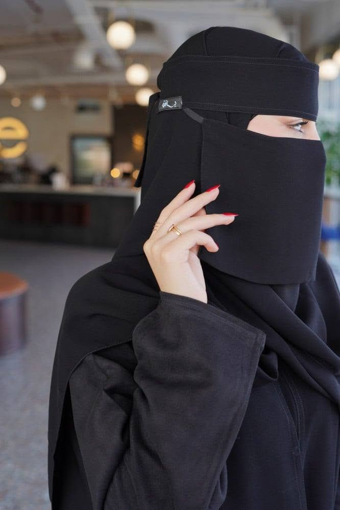 السلام عليكم وصلت بوشيه كامله ونقاب للحجز ***********
