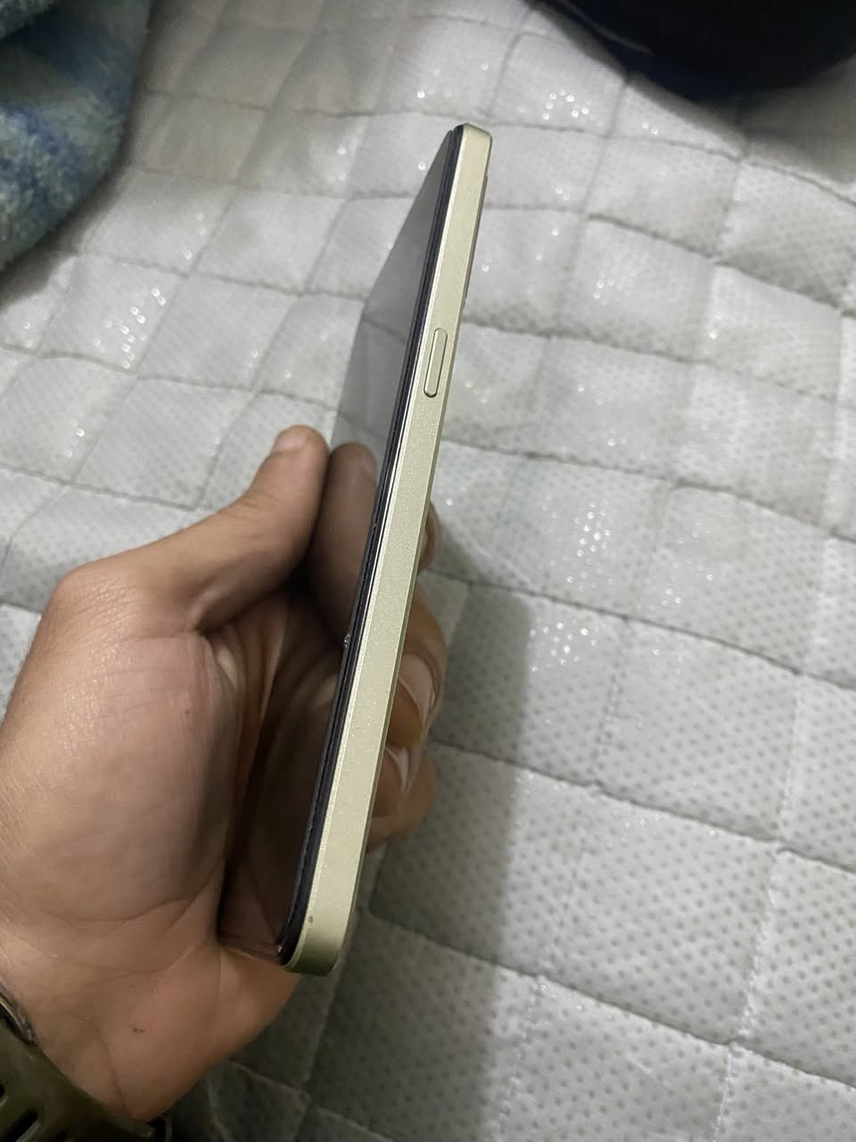 اوبو رينو 8 فور جي ذاكره 256 رام 8 فيه فطر فوك الكامره ما مبين سعر 150 بغداد مدينه الصدر  ***********
