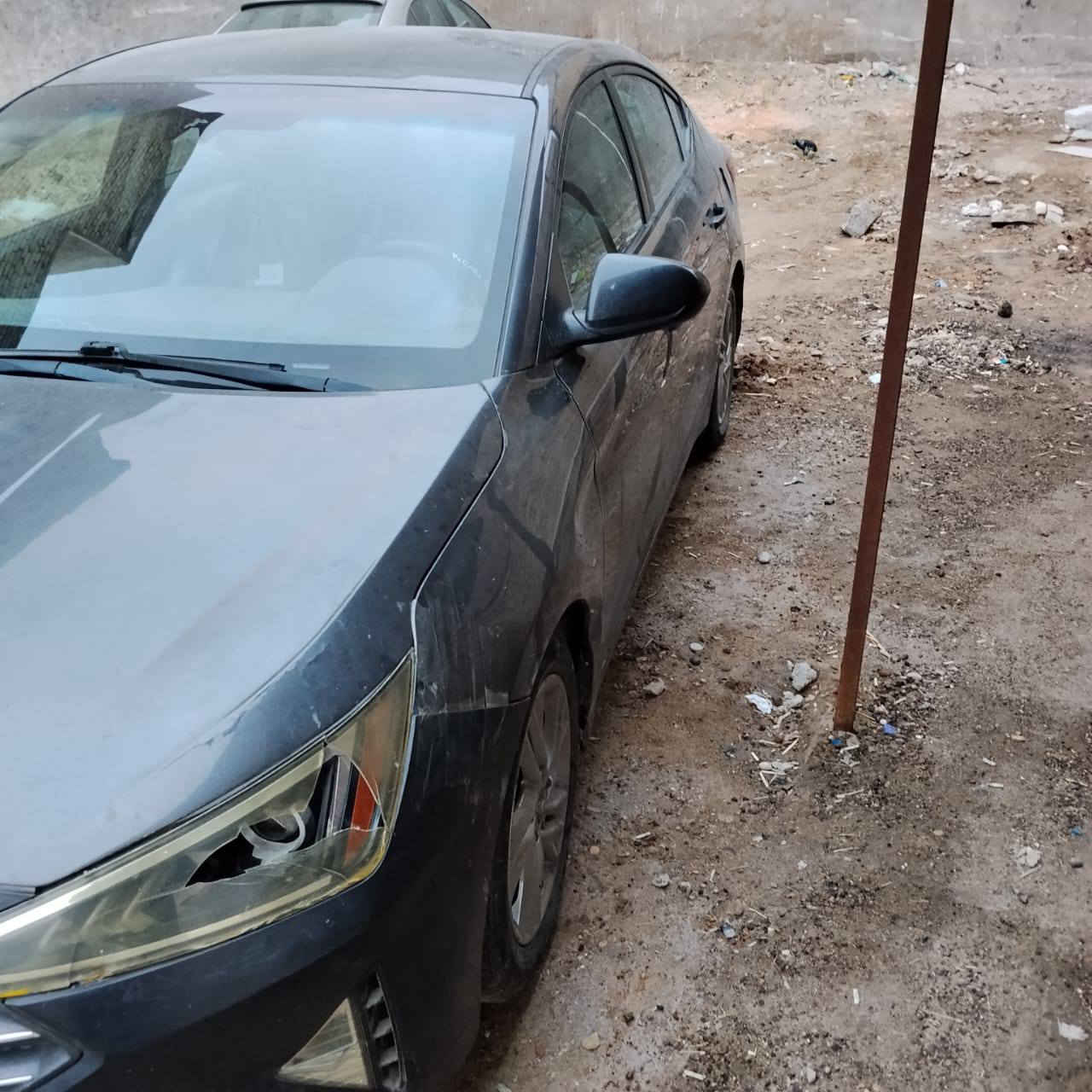 السلام عليكم النترا موديل 20 بيها حادث جهة السايق جاملوغ وربع البنيد والجاملغ الخلفي بارد بس مو حلو وبيها نص قبغ جنطه ونص جاملوغ الايمن معجون  ماشيه 100الف عدل
مكينة وكير بلاديات
باسم شركة سعيد عثمان عندي وكاله مطلقة  سنويه لل26   الشهر السادس 
السعر 12 الف قفل 
مكاني بغداد حي الجهاد الاساتذه 

***********
