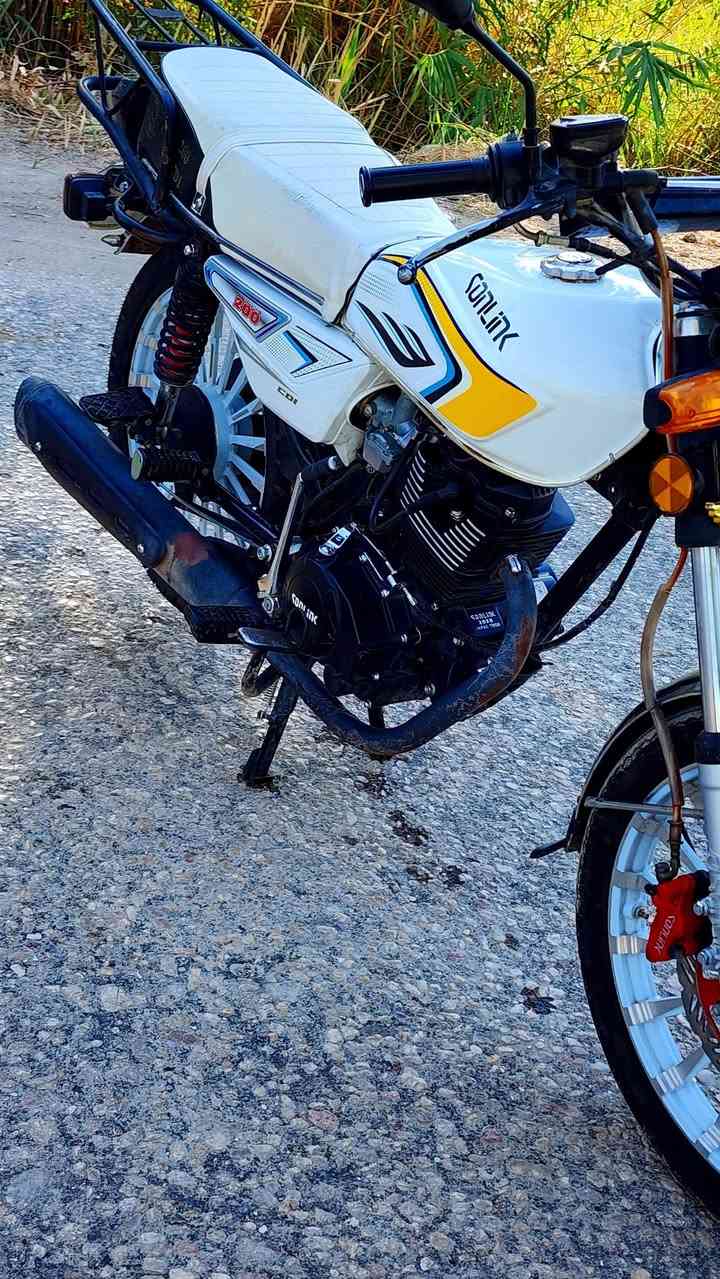 سلام عليكم
دراجه سافان موديل 25 طالعه ب26
اوراق اصولي 
محرك 200 كفاله عامه 
مكان بابل محاويل 
سعر750 وبه مجال 
شاشه شغاله كرهبائيات كله شغاله 
رقم ***********
