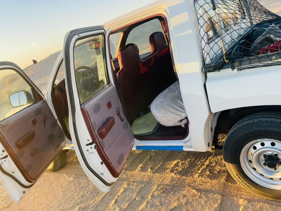 موديل ٢٠٠١ شركه ماشيه ٧٠
سعر ١٥٠ 
***********
