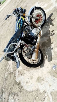 للبيع . دراجه سولنيك 4كير  موديل 2025 اوراق  مكفوله من كلشي  078196219...