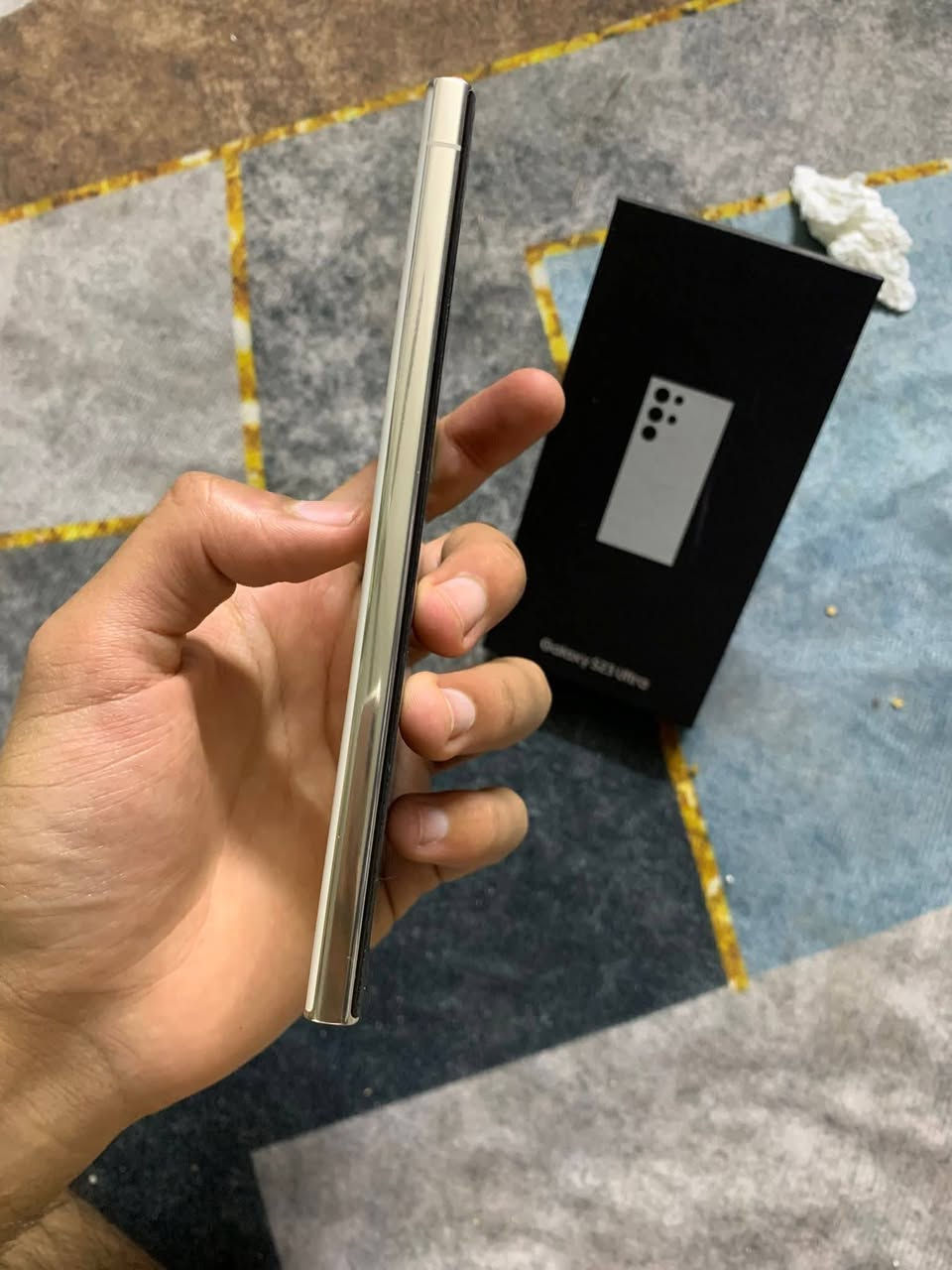 السلام عليكم اخواني جهاز نظيف نظافه 90% وقدامكم بالصور الجهاز استخدام قليل
السعر 350,000 لا احد يعلق لي تواصل وياي على الواتساب

***********
وتوصيل موجود
