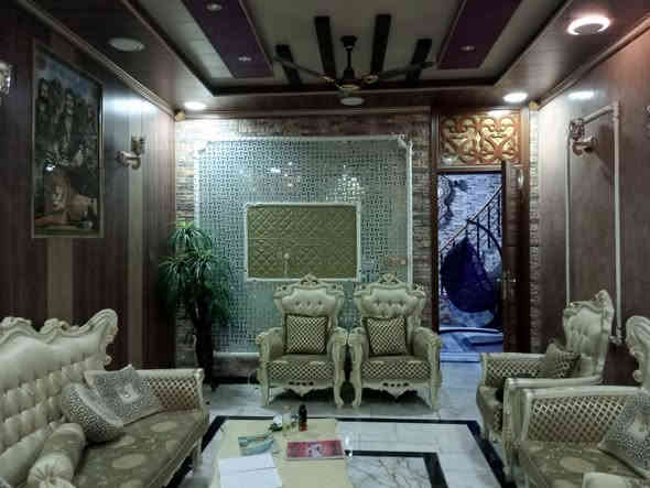 🏠 دار للبيع – ملك صرف
📍 حي العسكري – شارع نضوري
📏 المساحة: 200 متر

✨ مواصفات الدار:
• بناء حديث درجة أولى
• طابقين
• 4 غرف نوم
• استقبال
• هول
• صحيات

💰 السعر: 165 مليون بيها مجال

📞 للاستفسار والاتصال:
*********** ☎️ واتساب – تلجرام
*********** ☎️ واتساب – تلجرام
