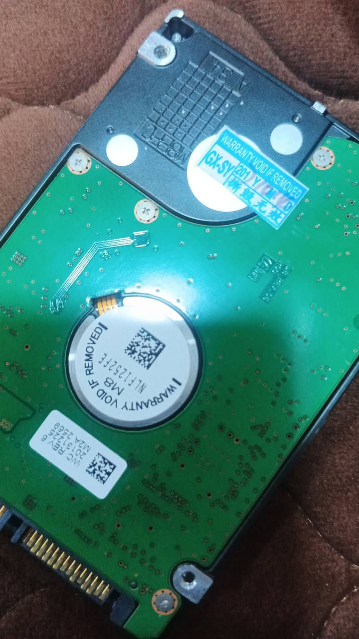 لبيع هارد نص تيره500ذكره  لابتوب لل خزن لل بلي كلشي يرهم سعر 25بي مجال


**إذا كنت صاحب هذا الإعلان وتريد حذفه لأي سبب، رجاءا أرسل رسالة إلى الدعم الفني**