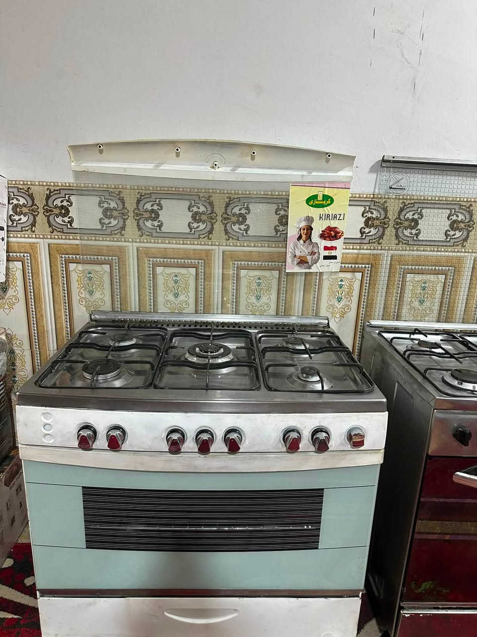 السلام عليكم
طباخين للبيع كريازي اخو الجديد اربع مشاعل  مع فريش  نظيف نار زركه افران شغالة وممتازة سعرالفريش ٢١٠ مع المجال البسيط والكريازي ١٩٠ عنواني مهندسين شارع 80 قرب العاب ارض بابل ***********
