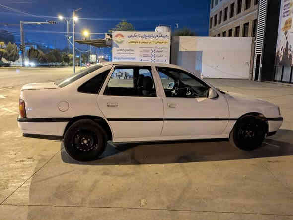 ؤپل فيكترا مؤديل 91ئارم بلاستيك ئارم و ئه وةليات و موس و براوة به شه رت گيرو مه كينه و گه رم و كاره باييي به شه رت سعري 26وةره قه ئه كه ر مشته ري ته له فون بكه *********** حلبجة
