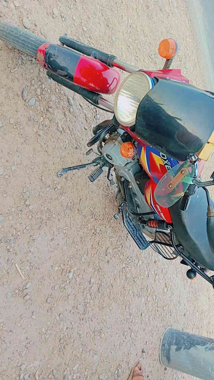 السلام عليكم موطور للبيع بوكسر موديل 2020 لا تنقيص ولا تبخير سعر 975بيه مجال بصيط مكان ديالى بلدروز أمام عسكر رقم ‏‪***********‬‏
