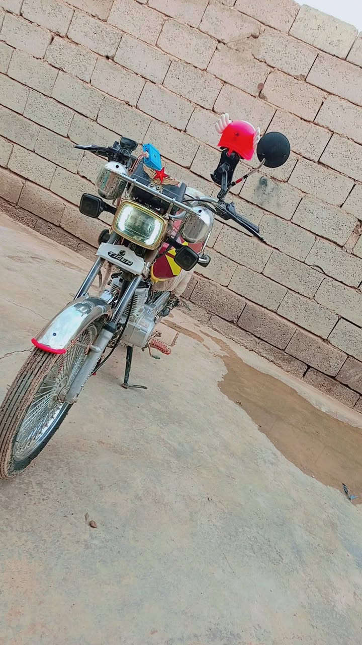 تايكر للبيع موديل 23محرك مامفتوح السعر مناسبة 575 المكان ديالى بعقوبة الرقم ***********
