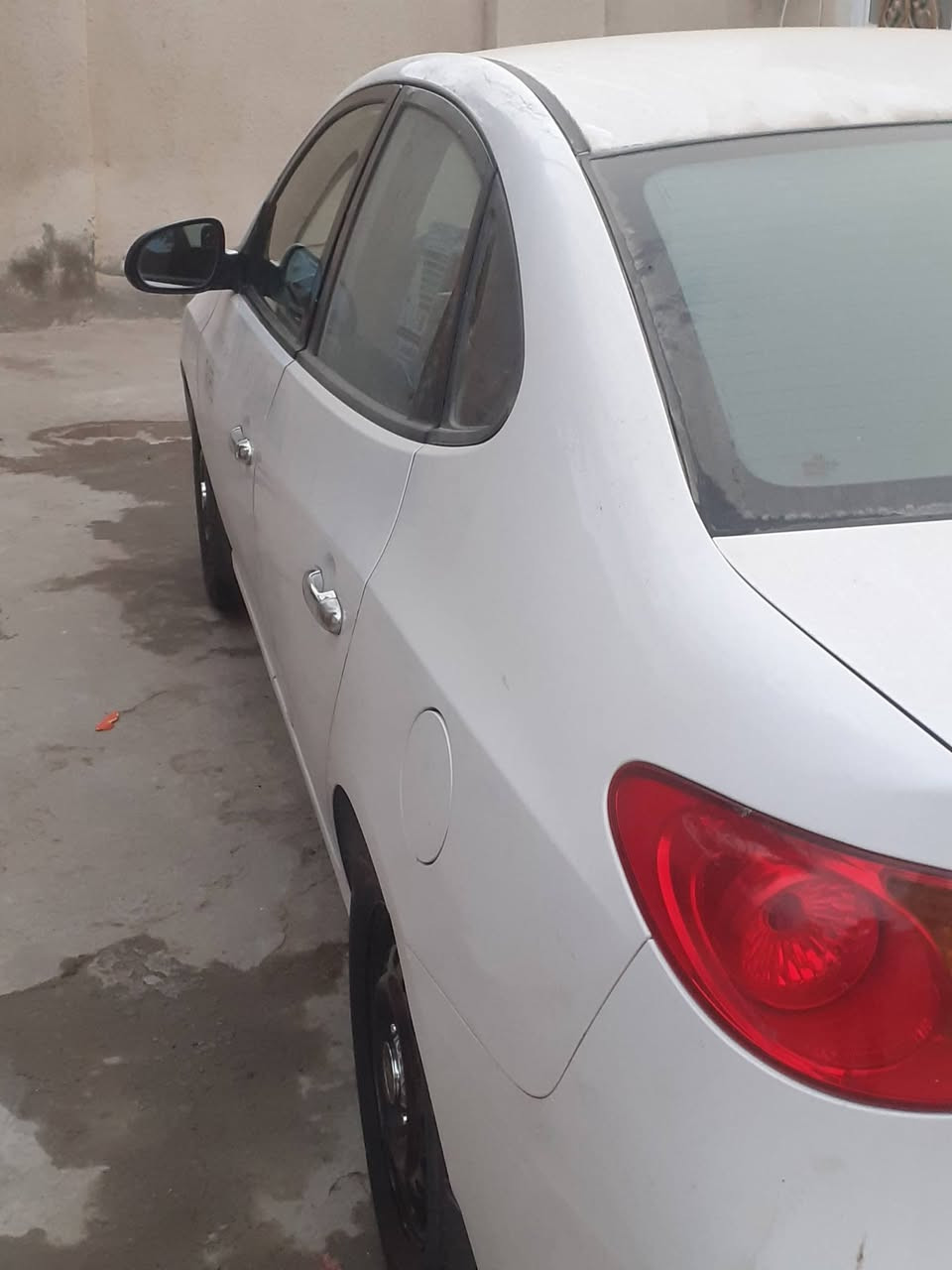 السلام عليكم 
النتر موديل 11خليجي مكفول  من صبغ وتبديل  ماعدا بارد باب خلفي محرك 1600دكشن عالي المرغوب رقم اربيل باسمي سنويه وهزه جديده سنويه ل30 محرك وكير خير من الله تبريد شغال تخم تاير جديد وباتري جديد سياره ماعايزه شي مكاني بابل 
***********
