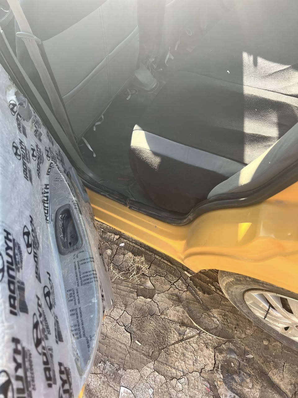 السلام عليكم
للبيع موديل2013 
مكفولة من الضربه والصبغ والتبديل 
سنوية 2030 
رقم انكليزي نجف 
مكينه وكير كفاله لا تبخير ولا تنقيص
حدادية جديدة 
مكانها الديوانيه 
سعرها38 وبيها مجال 
***********
