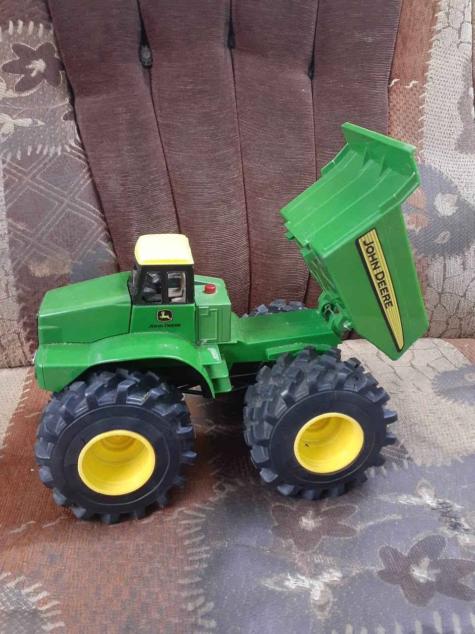 ١٥    الف


**إذا كنت صاحب هذا الإعلان وتريد حذفه لأي سبب، رجاءا أرسل رسالة إلى الدعم الفني**