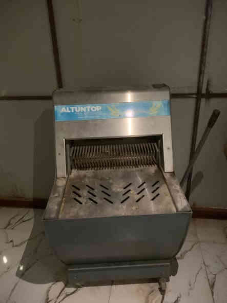 قطاعه توس للبيع ***********
