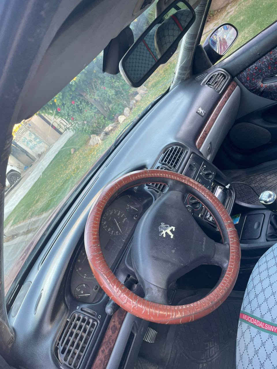 سلام عليكم بيجو فرنسي 406 2001 السياره مصبوغه حزام جماليه بدون ضربه بدون حادث السياره نضيفه وجاهزه مابيها أي نقص  ومكينه جديده صدر امامي صدر خلفي كله جديد تخم تاير جديد السياره متعوب عليها السعر 58  وبيها مجال العنوان بغداد حي حطين للاستفسار *********** Красновишерский район, Пермский край
