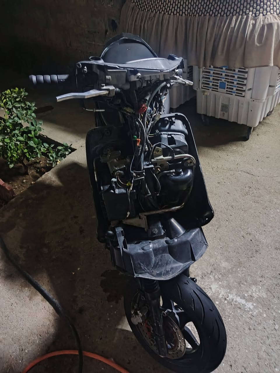 السلام عليكم دراجه سكنز 110ياباني دراجه مكينه 58.5 كلاجات رياظي سعر 350بيه مجال حك جيه مكان جزيره بغداد سياحيه تواصل ***********
