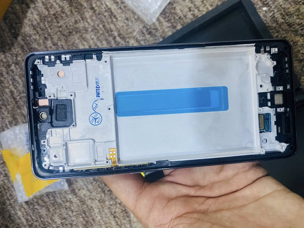 موجود عندي شاشات سامسونك
وعندي شاشة حاسبة ابل

(MacBook Pro (13-inch, 2020

A16

S21

A24

نوت9

ايفون8العادي

ريدمي نوت11برو5G

A72

A73

A52s

وعندي شاشات اييادات

سامسونك تاب s6 LIte

سامسونك تابA7

ساسمونك تاب A10

للتواصل *********** واتساب
