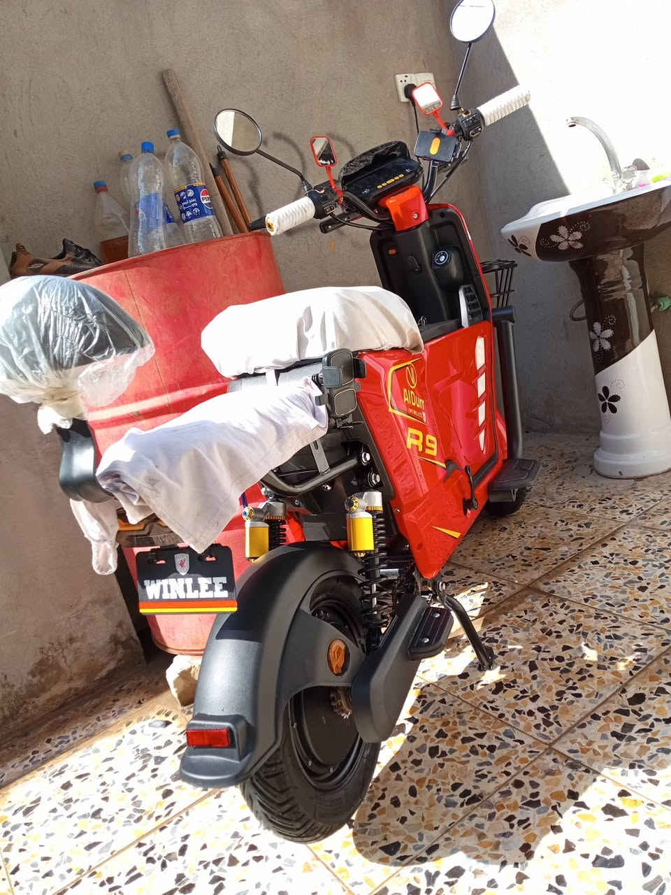 سلام عليكم درجه شحن موديل 2026 بطرايات الولي صار شهر من نزلت ام الجنطه السعر 550 العنوان ديالى يعقوب اي ستفسار خاص رقم ***********
