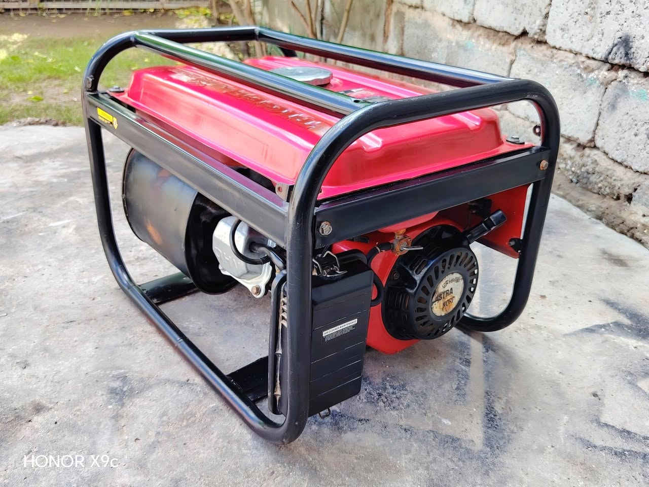 للبيع مولد استرة كوري 2ونص كيفي 10 امبير ✅ ملف نحاس نضيف جدا استخدام ايام قليله مداخل اي تصليح على بلاد الشركة صوت هادأ اقتصادي بصرف البنزين السعر 160الف الشراي يتصل المكان بغداد التاجي ويوجد خدمة توصيل ***********
