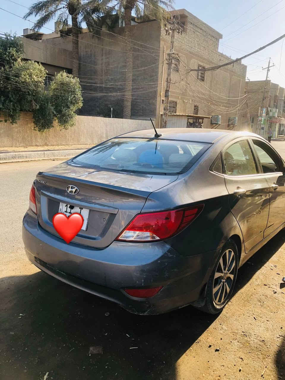 اكسنت موديل ١٦ 
سياره امريكي حادث صوره موجوده 
ابيع حزام 
مكان السياره بغداد 
سياره كل نقص مابيهه تبريد صدر تايرات تخم جديد 
مكان السياره بغداد الحرية مستعجل عل بيعتهه 
***********
