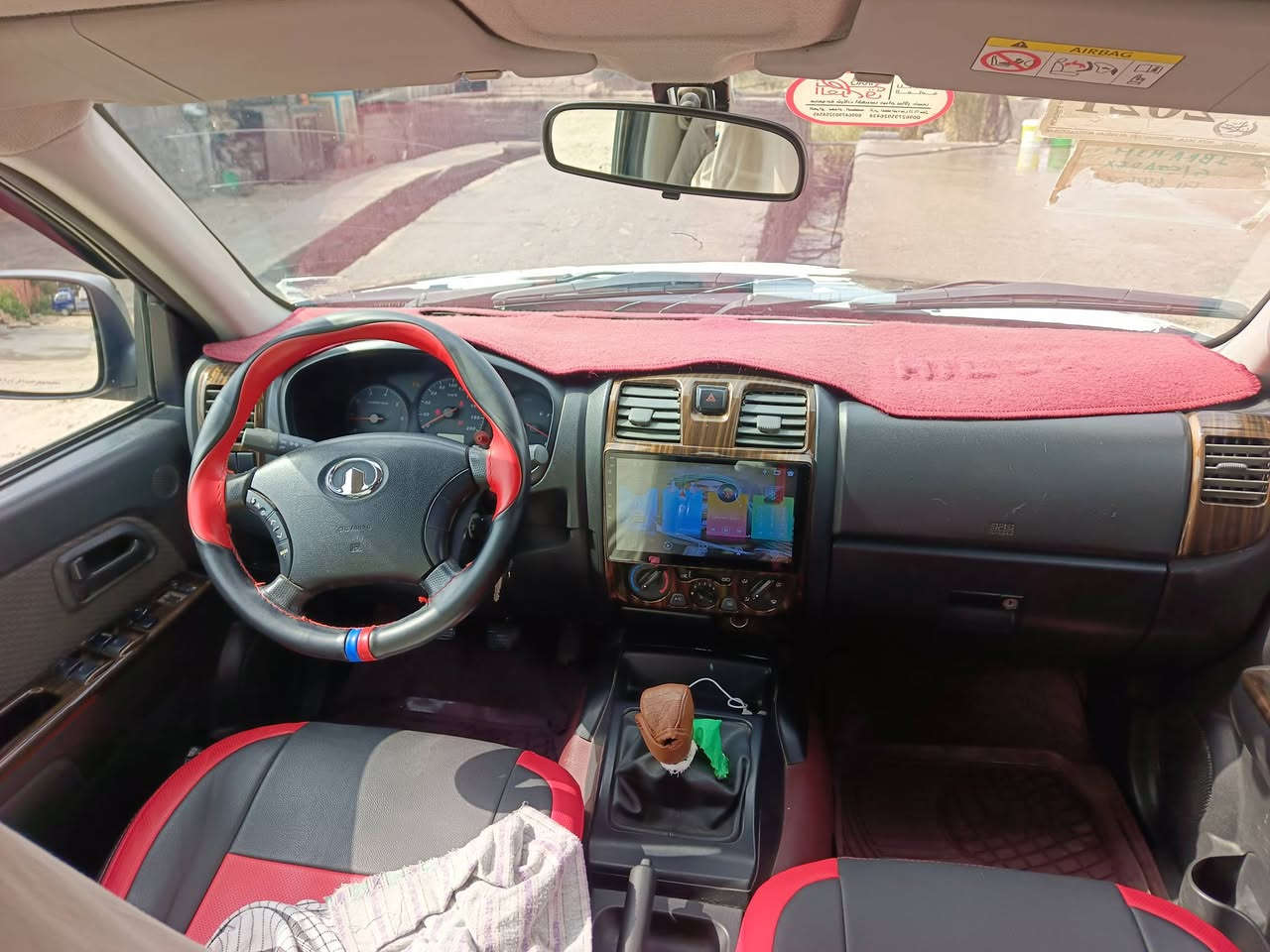 سلام عليكم بيكم كريت موديل 2021 السنويه 2026 مكفوله كفاله عامه 60 الف ماشيه تحويل مباشر عند البيع الرقم قادسيه 
رقم الموبايل ***********
