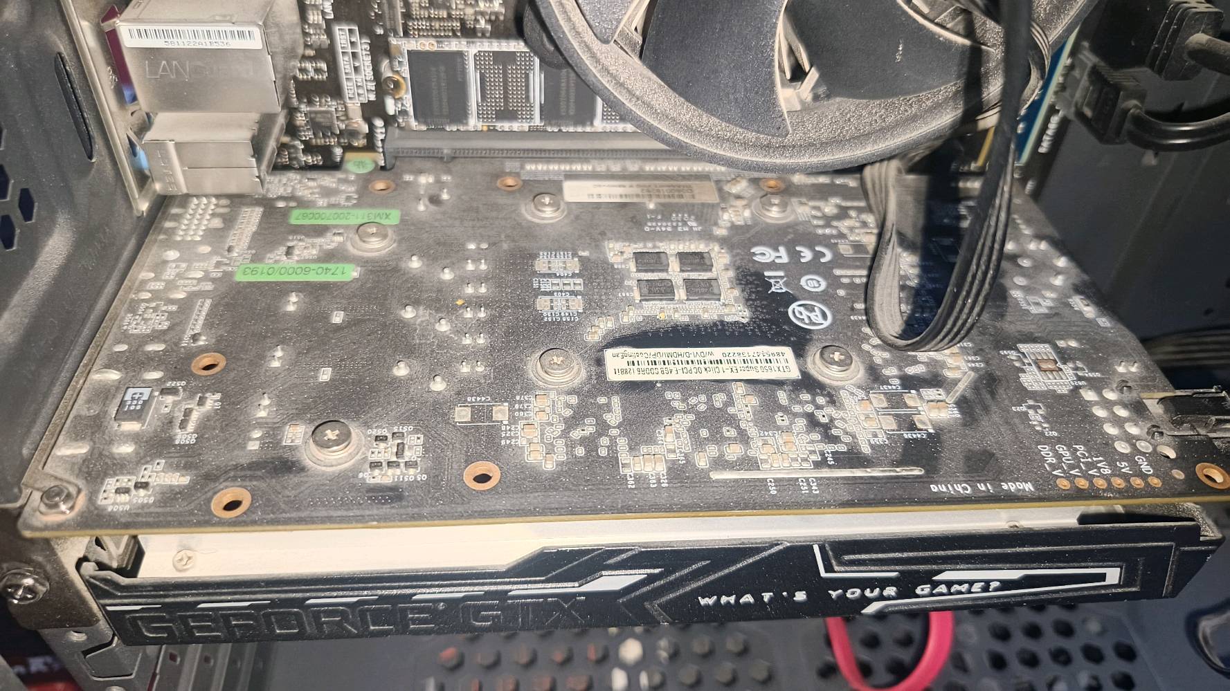 كارت GTX 1650 SUPER 
براند محترم كرت نضيف كلس ممفتوح + حرارته ع اعلى ضغط توصل 65 للبيع سعره 125 مكاني بغداد مدينة الصدر 