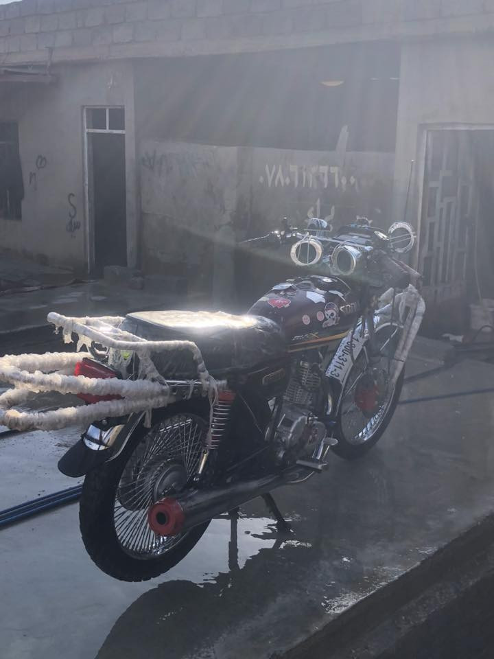 السلام وعليكم موطور للبيع تايكر موديل 23شرط مامفتوح نشاط نار 🔥 وزن ثقيل السعر 575 وبي مجال شي قليل اذا مو شراي لا تبزعني 

خااااااص 

الهاتف ***********
