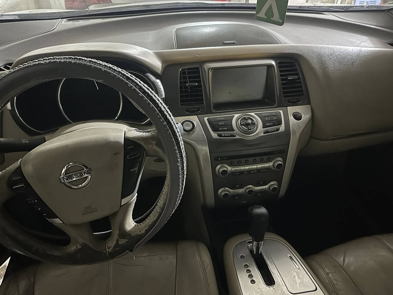 نيسان مارونا موديل ١٢ سيارة فول سنوية لغاية ل٣٠ هزة جديدة تحويل او وكالة. مكينة ٦ سلندر  وكير جدد صدرة نص عمر سعرة ٧٧ بيع او مراوس  مكانة شهربان.


**إذا كنت صاحب هذا الإعلان وتريد حذفه لأي سبب، رجاءا أرسل رسالة إلى الدعم الفني**