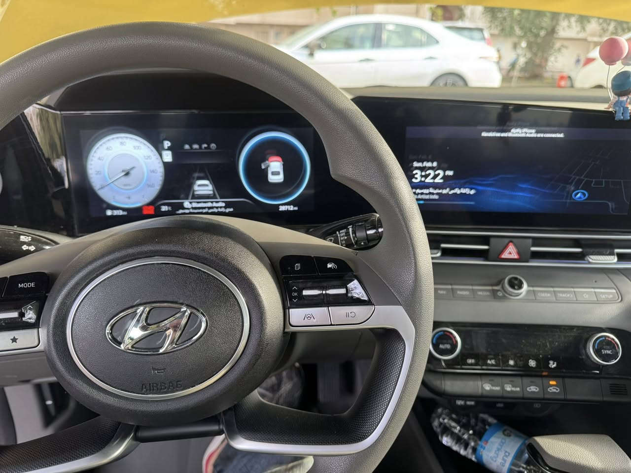 السلام. عليكم النترا 24 حادث موضح بلصوره موصفات بصمه شاشه متصله رادار امامي ورادار جانبي ويل كب  وتشغيل عن بعد ملاحظه سياره ليبل واحد  فقط دبل ايرباك سياره بسمي دخول جديد للاستفسار على رقم ***********مكاني بغداد صالحيه
