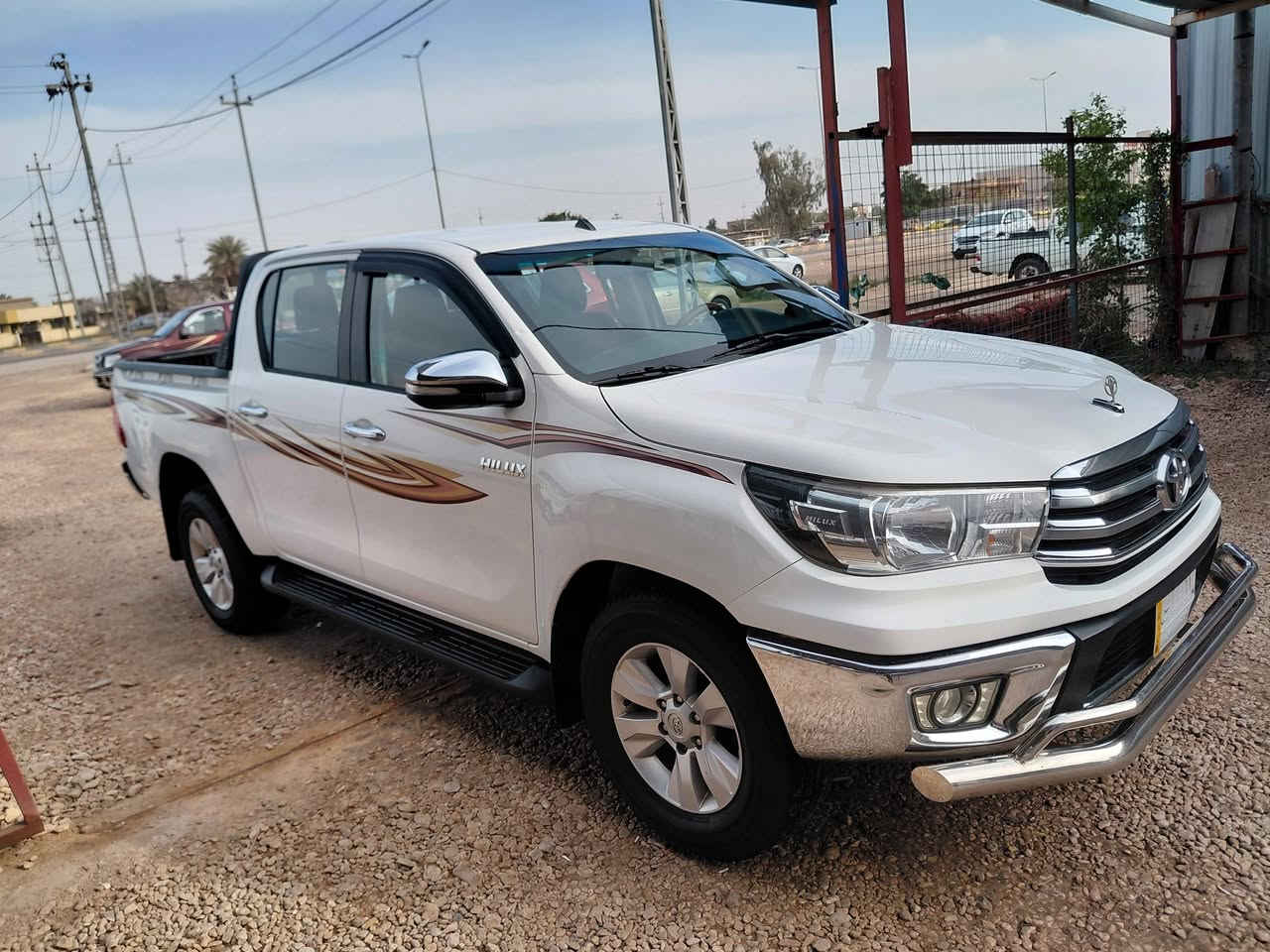 تويوتا هايلوكس 2017 فور ويل 4 سلندر كويتي رقم بغداد سعره 235 سونار مرفق بالمنشور السياره جاهره محرك مامفتوح مكاني بابل 
***********

