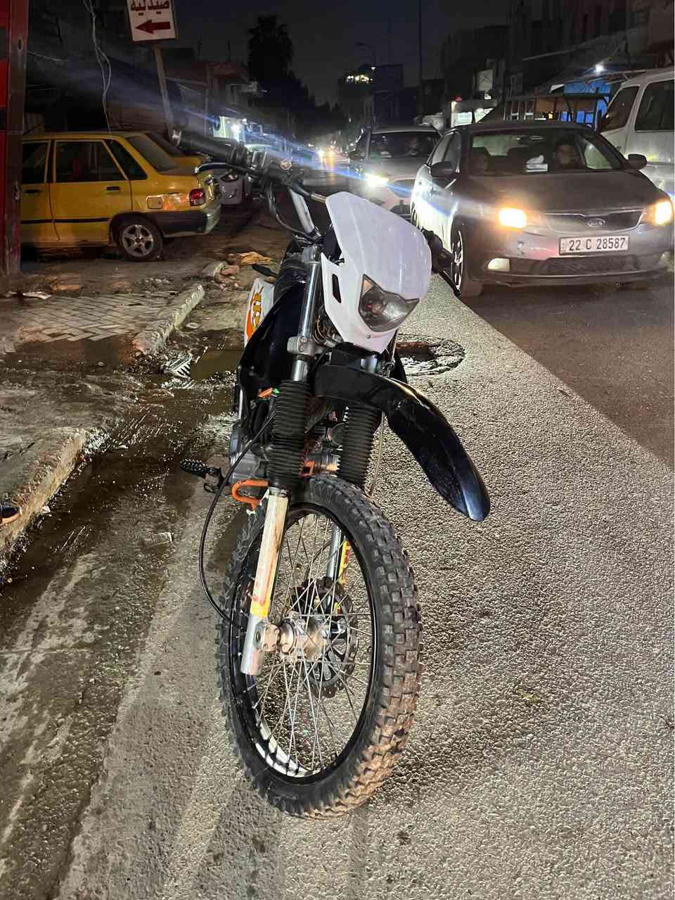 قفازا كاوسكاي 2024    مكينه ربع.   شلعه ومعدل.    مكبنه بلاد.  بغداد الاعظميه  *********** بغداد, العراق
