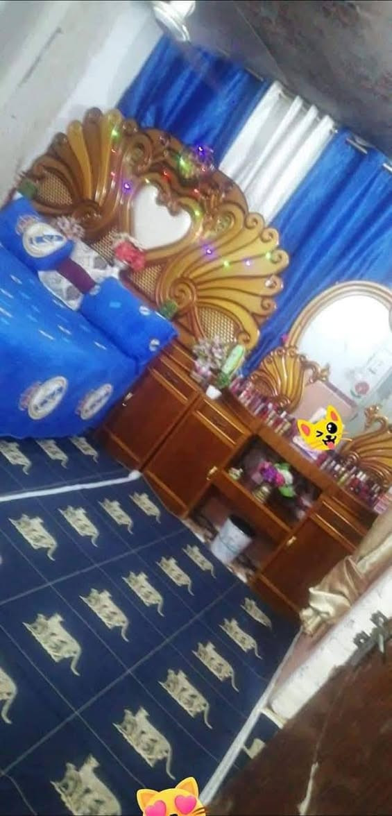 غرفة نوم للبيع اخو الجديد مابيها ضرر  السعر 450 مكاني ديالى  الخالص


**إذا كنت صاحب هذا الإعلان وتريد حذفه لأي سبب، رجاءا أرسل رسالة إلى الدعم الفني**