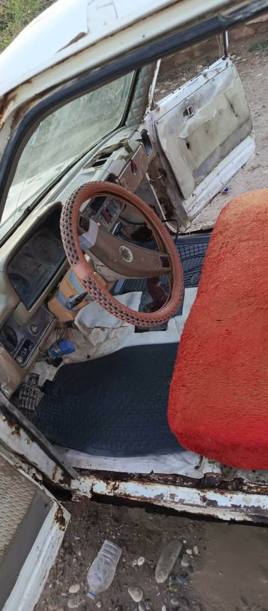 بيكم موديل 80 للبيع 
سيارة جاهزة گير محرك شرط 
رقم دولي 
سنوية جديدة 
النظافة مثل ما موضح بالصور
سنويه جديده رقم نينوى رقم نكليزي
السعر 20وبيها مجال 
***********
