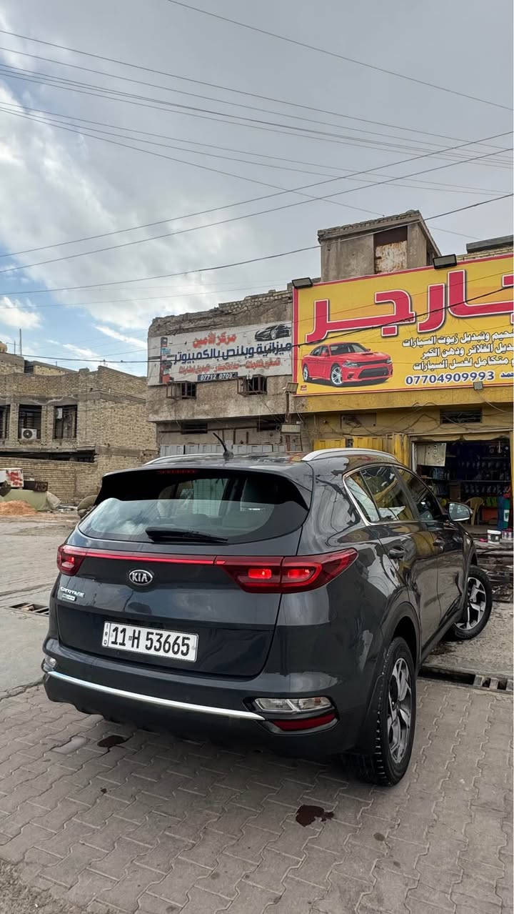 سبورتج ٢٠١٩ خليجي لون مميز
محرك 2000 دوش مكفوله بدون صبغ بدون تبديل حتى الدعاميات كفاله ماشيه 107 الف رقم بغداد بأسمي سعرها 180 مكاني شارع فلسطين*********** بغداد, العراق
