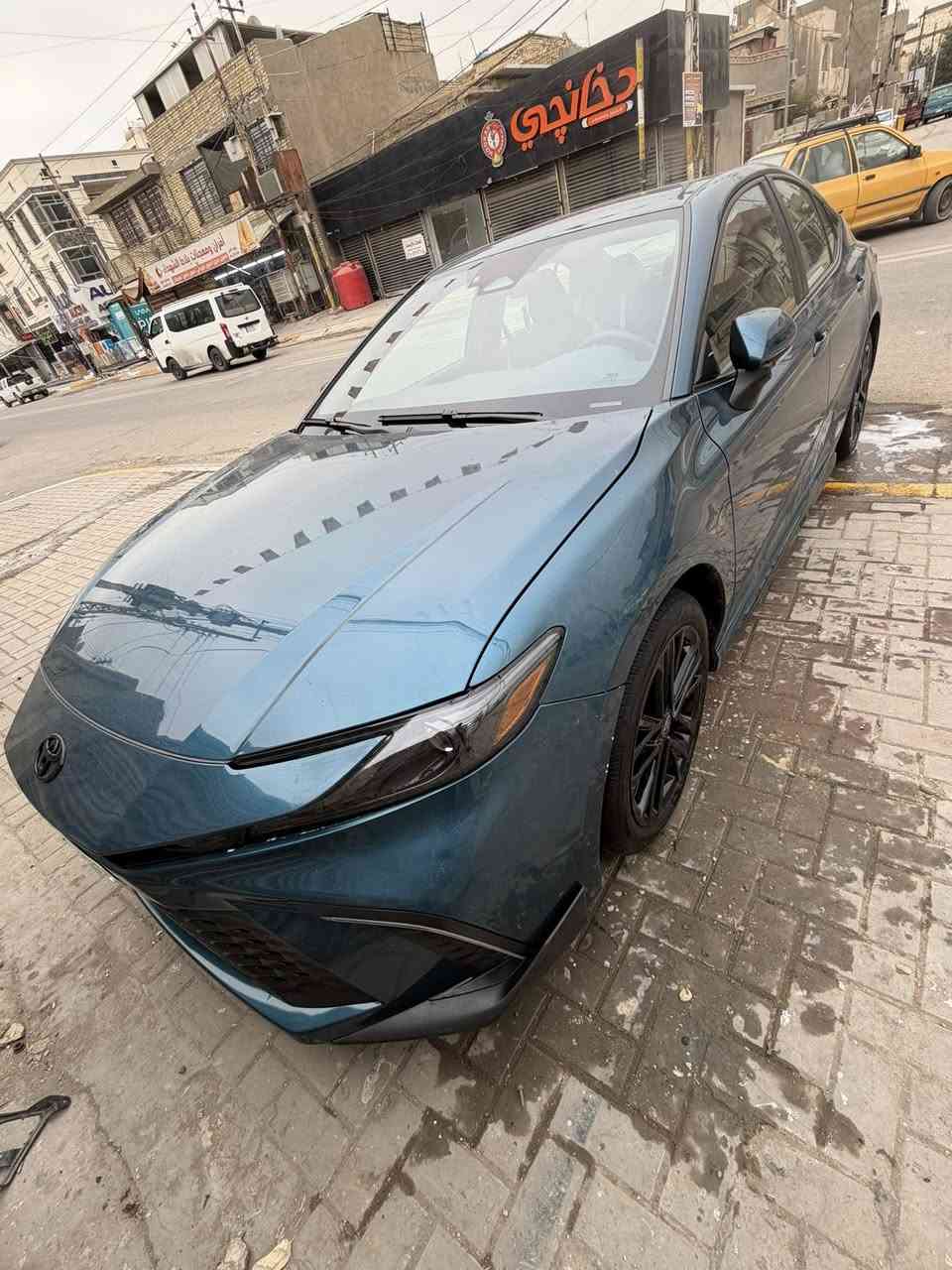 سلام عليكم كامري 2025 SE
بلاص لون مميز حادث بنيد فقط صور الحادث  بل منشور ماشيه 14 الف مواصفاته معروفه عده الفتحه مكان الدوره (السعر 220)
هاتف ***********
