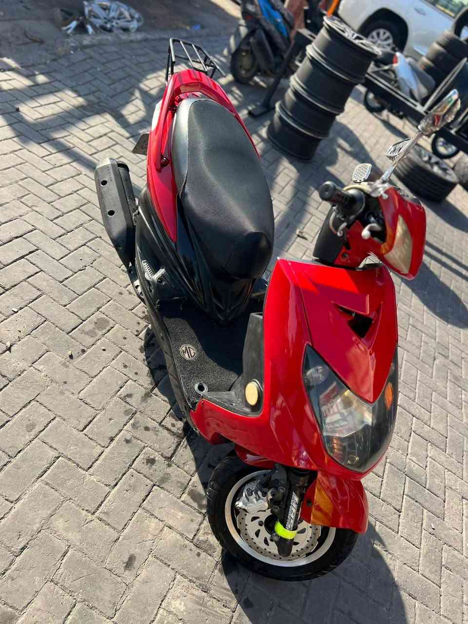 #متاح 
سكنس فحل جديد 
نوزل الدشبول الاكتروني 
محرك جديد كلها بلادي 
رمبه كلها ممبدل شي بيها 
كفرات بلادي معيود صبغها 
حراري ختم واحد 
السعر 750 الف 
مكان بغداد 
الرقم. ***********
