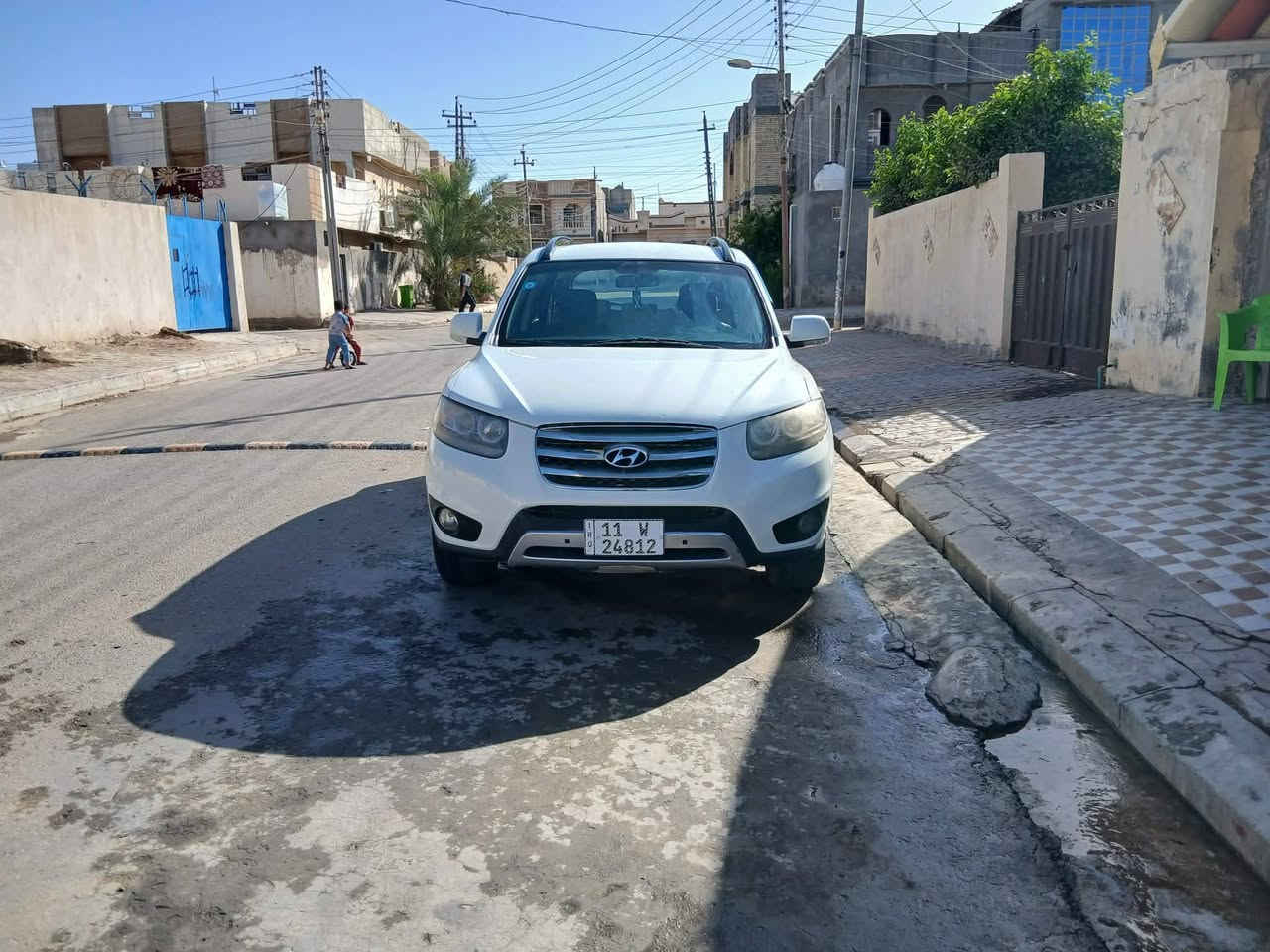 سلام عليكم سنتافيه موديل 12 مكينه 6سلندر سبعه راكب السياره صبغ عام بدون دواخل تلث قطع تبريد ثلاجه رقم  بغداد انغليزي سنويه 28 بسمي مكان السياره الرمادي السعر 115وبيهه مجال بصيط اتصل، ***********
