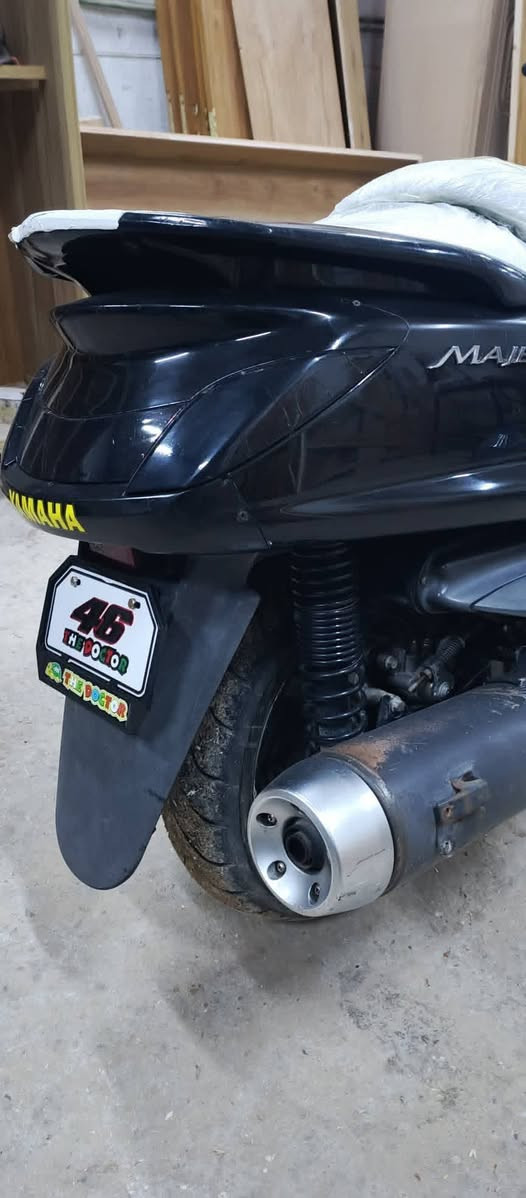 سلام عليكم دراجه ماجسته ملي كراند محرك ٤٠٠ نقص بس بوشه مال كرنك الباقي مكفول سعر ٤٥٠ وبيها مجال


**إذا كنت صاحب هذا الإعلان وتريد حذفه لأي سبب، رجاءا أرسل رسالة إلى الدعم الفني**