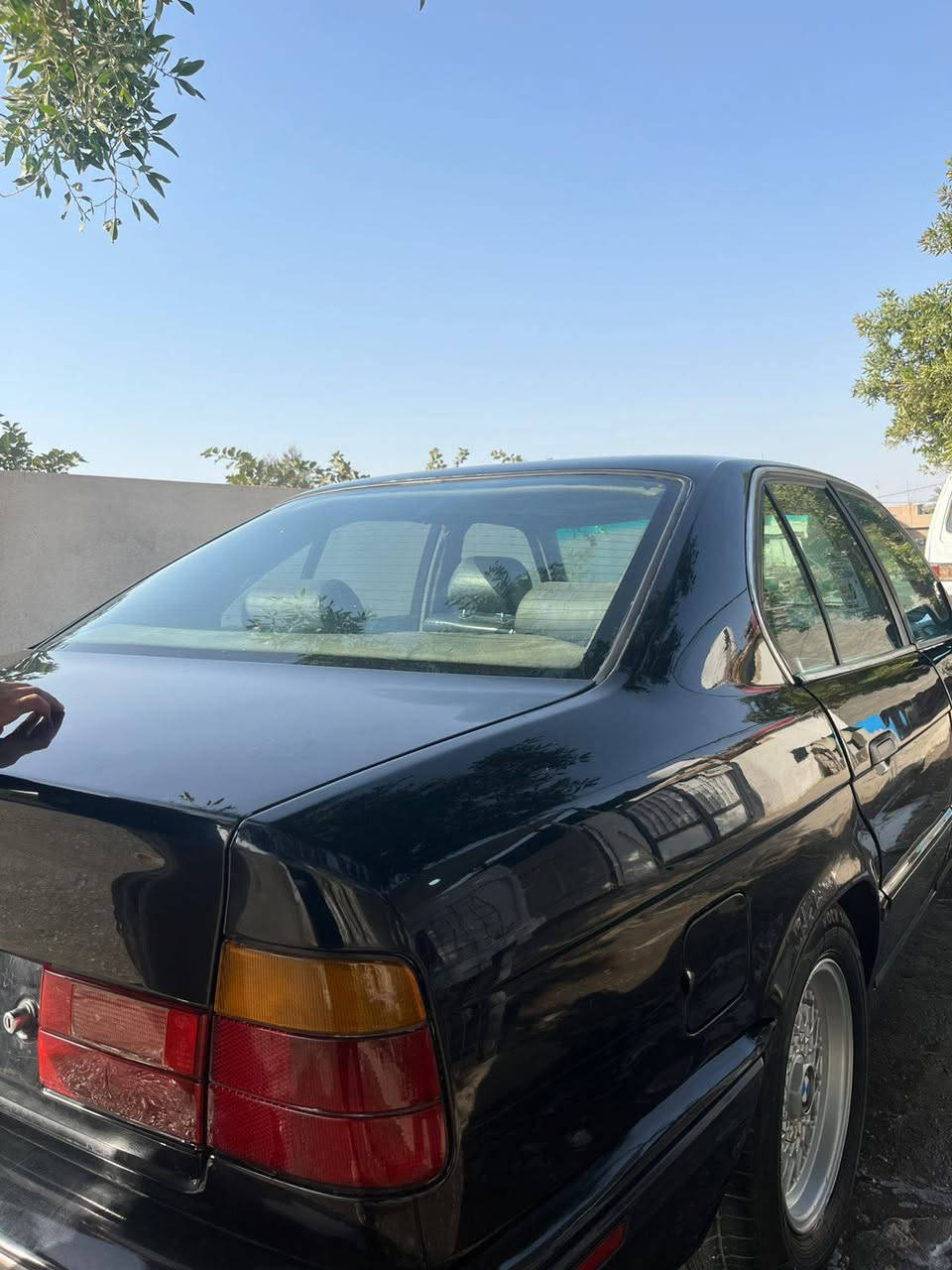 السلام عليكم بي ام 525 مسكر دبل فانوس كير أوتو بجم عريض تدفاء تبريد  فتحه جام كهربائي تخم تاير جديد سياره جاهزه تحويل ثاني، يوم رقم بغداد نلكيزي
*********** كروب بيم ام دبليو� BMW� كروبي بي ئم سيارات سعر ٦٠ وبيه مجال
