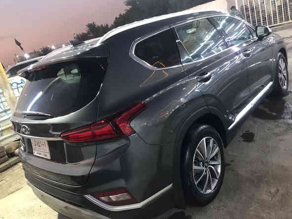 يا الله سلام عليكم 
سنتافي 2020 فول مواصفات وارد أمريكي رقم بغداد مواصفات
محرك 2400 تنفس طبيعي 
بنراما 
كشنات كهرباء
كشنات جلد
كشنات تدفئه
بصمه تشغيل
بصمه أبواب
حساسات امامي خلفي
بردات بلادي
لون نفطي 
ويل كروم حجم 18
تحكمات ستيرن جهتين
اوتو هولد 
درايف مود
هاند بريك بصمه
سياره حادث خشم جاملغ وربع بنيد  وتعديل بسيط بخشم شاصي محرك مكفول من أي ضرر سعر سياره 166 وبيه مجال مكاني بغداد شعب رقم  
***********
