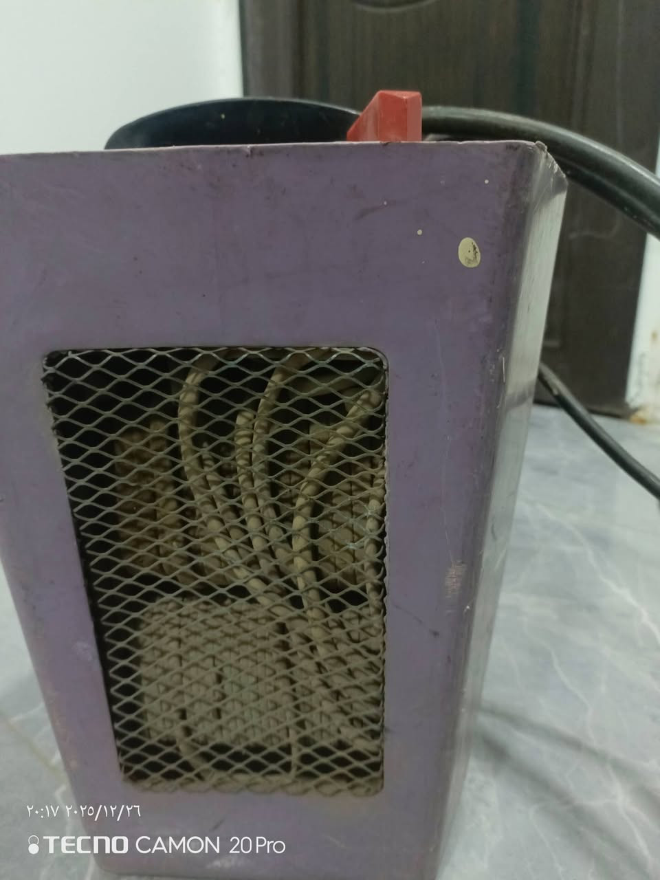 سلام عليكم.مكينة لحيم للبيع شرط النضافة ملفها فافون مو نحاس . السعر 90 الف  ..... ***********
