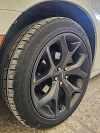 جنوط ٢٠ • جديد نظيف • تبديل ١٨