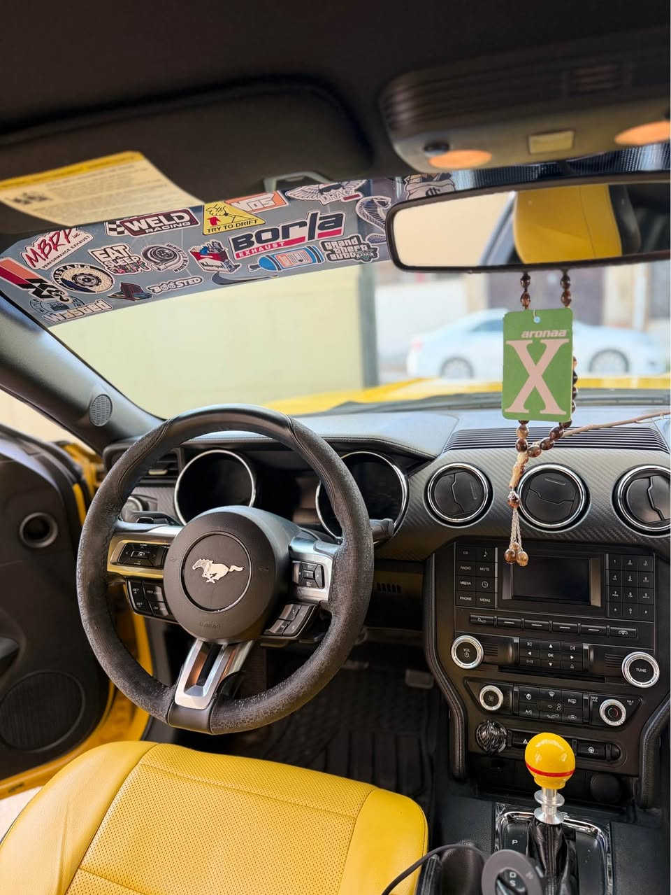 السلام عليكم للبيع او امراوس 
💫 موستانك 2015  v6 

بنيد صبغ جاملغ سايق نص وجاملغ عكس صبغ بدون دواخل وبدون شواصي

🔴حجم المحرك 3.7L
🔴بصمه - بصمة بيبان 
🔴شاشه عطلات دشبول
🔴ستيرن مودSPORT&COMFORT
🔴تشغيل عن بعد
🔴مخرج AUX&USB &Bluetooth
🔴داخل جلد
🔴تدفئة بلمري
🔴 كير شفتات بلستيرن
🔴ويل كب كروم حجم 19
🔴تحكم القيادة كروز سرعة &مسجل &موبايل 
‏🔴درايف مود  ECO&SPORT&COMFORT 
🔴لايت lED
🔴مانع التزحلق
🔴اشاير بيانو
🔴 دبات صالصنات ريموت
سعره 148 وبي مجال للشراي 
رقم اربيل تحويل ثاني 
***********
مكاني كركوك 📍 كركوك, العراق
