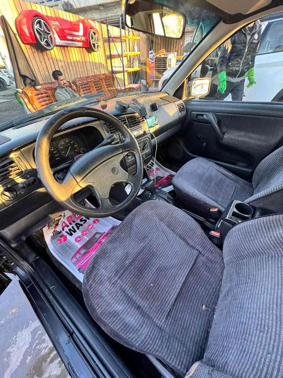 السلام عليكم مرخصة الادمن كولف موديل ١٩٩٣بغداد مكينه ٢٠٠٠ كيرمكينه مكوفولات تبريد يخبل السياره اي نقص مابيها ابأسمي  للتواصل هذا رقمي *********** بغداد, العراق
