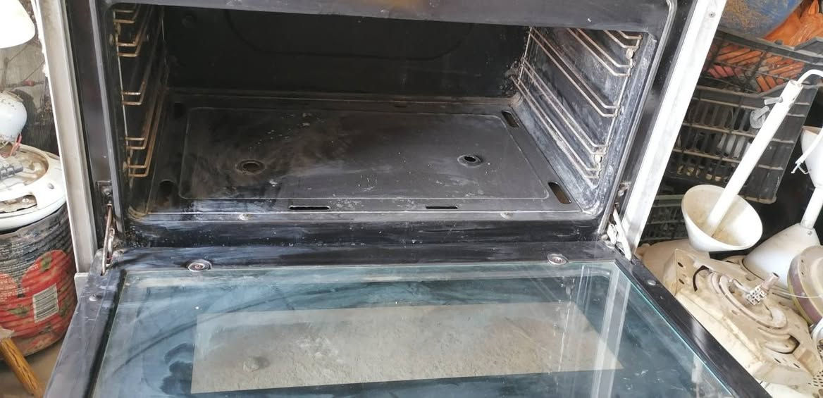 السلام عليكم طباخ إيطالي درجه اولى طباخ مستخدم قليل جدا ٥ عيون كلها شغالات فرن فوك وجوه شغال طباخ تجي تأخذه عل شغل السعر١٩٠الف وبي مجال عنواني منطقة الاصلاح قرب مدرسه عشتار رقمي الي حاب يتصل
***********

