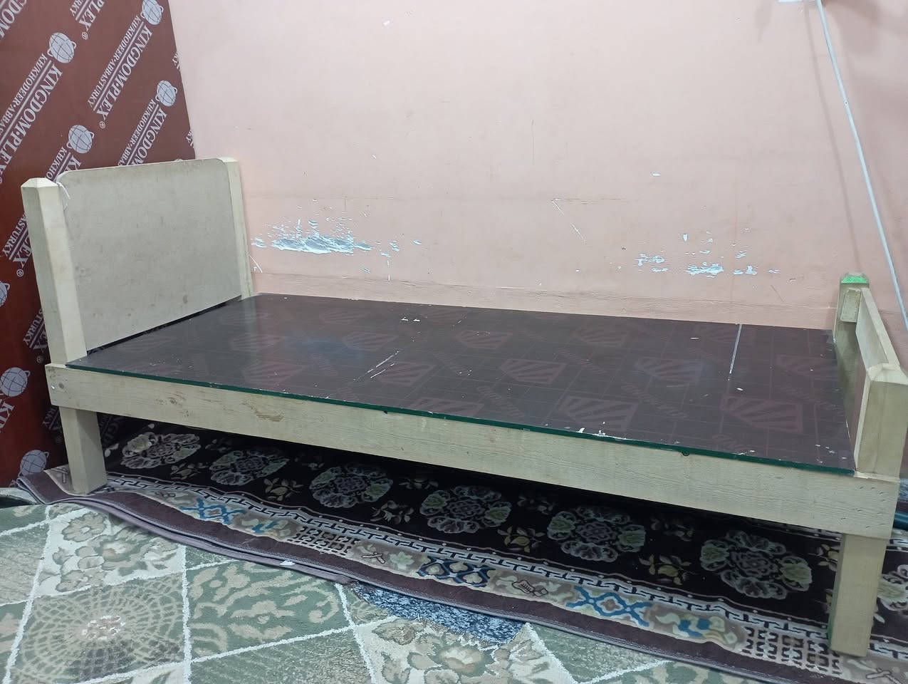 غراض منزليه نظيفة للبيع.
كلمن وسعرة


**إذا كنت صاحب هذا الإعلان وتريد حذفه لأي سبب، رجاءا أرسل رسالة إلى الدعم الفني**