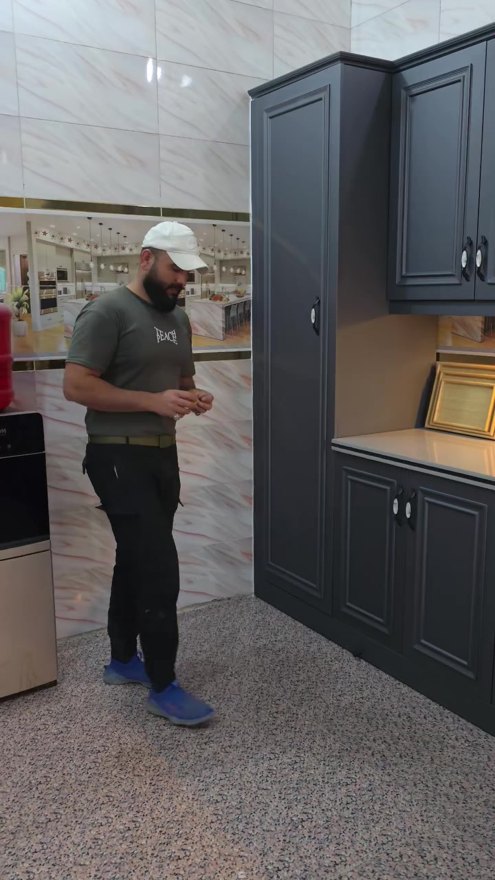 تدور على كاونتر يدمج الفخامة بالقوة؟ خلّيك ويانه

معمل إسحاق يقدّم لكم أحدث كاونتر بنظام الملكي،والدرسنك  منفّذ بأعلى المواصفات.

الهيكل الداخلي ألمنيوم مقطع سعودي،
محشو بخشب روسي لثبات وقوة تدوم.

بليت ثقيل بسماكة 1 ملم،
وواجهة خارجية HDF مقاومة للماء والرطوبة.»

كل باب يحتوي على 3 نرمايد،
ستانلس ستيل أصلي… سلاسة وجودة من أول لمسة.»

والأهم… ضمان 10 سنوات،
والنقل والتنصيب والإنارة كلها مجاناً.»

زورونا في عنواننا الجديد:
ديالى – تقاطع الوجيهية
معمل إسحاق… الجودة إلها عنوان.»
 ***********
