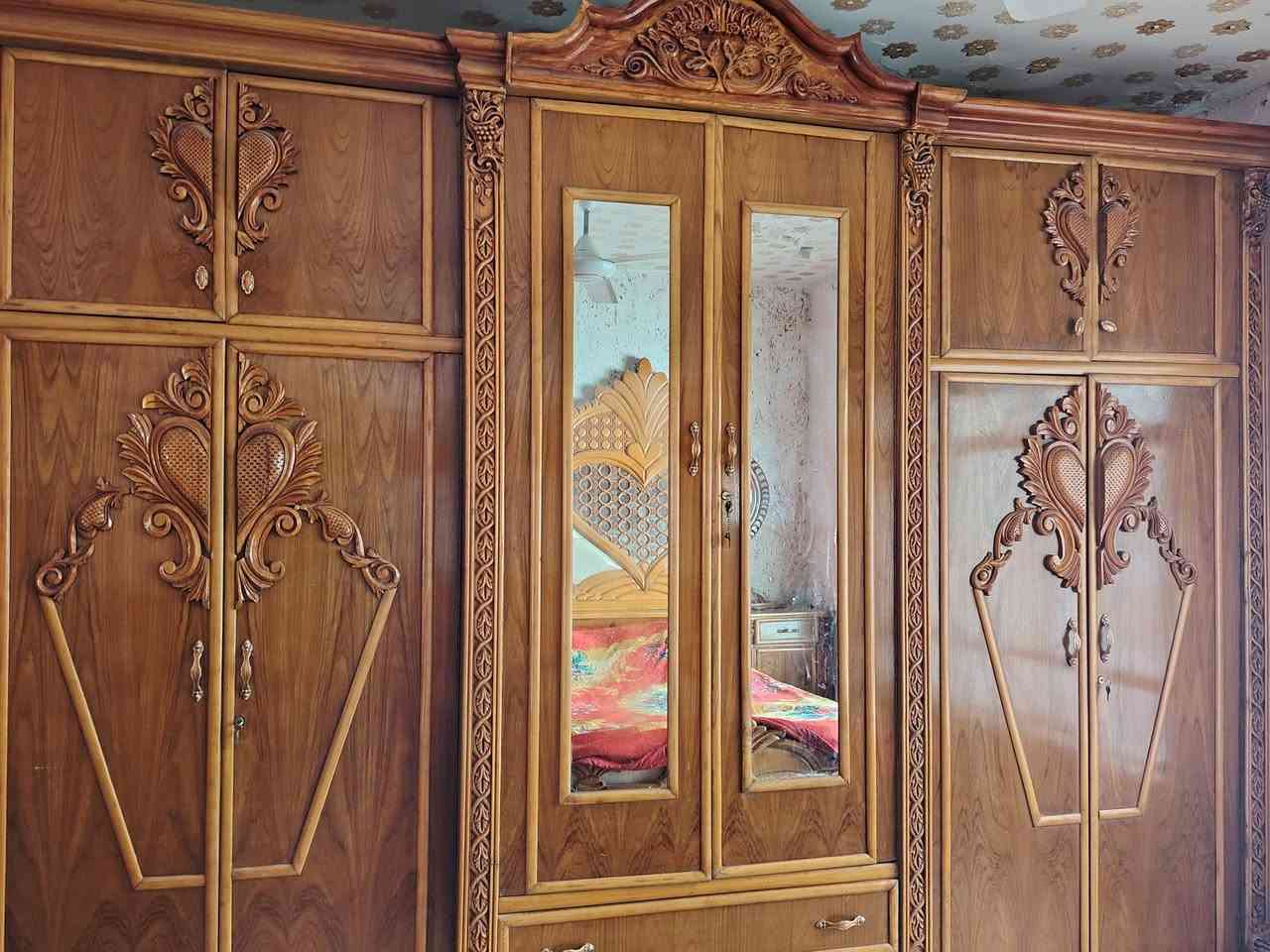 السلام عليكم... غرفه صاج عراقي نضييييفه كلش متكونه من 7 قطع
زاويه بابين وملحق
كنتور 6 أبواب وملحق
جربايه
ميز تواليت
ميز تلفزيون
2 كومدي
صاج عراقي خارج وداخل  تكمه درجه أولى


**إذا كنت صاحب هذا الإعلان وتريد حذفه لأي سبب، رجاءا أرسل رسالة إلى الدعم الفني**