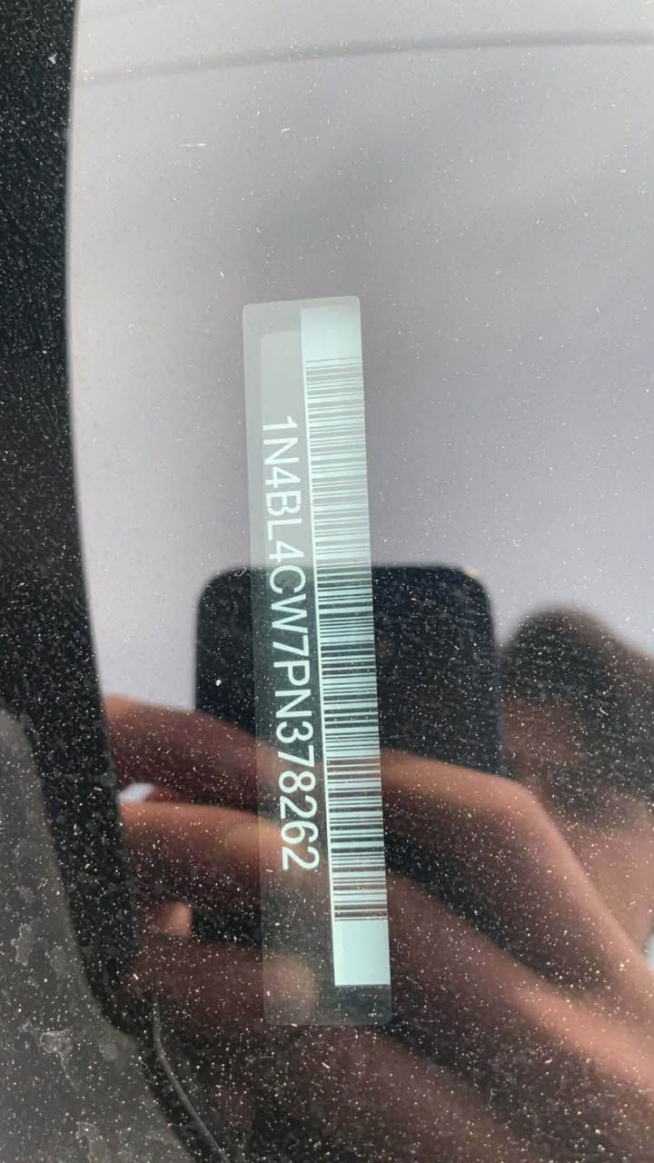 نیسان ئالتیمە ٢٠٢٣  awd. sr
قەپات ماسفاتی دەبل اکسلی بی سلایت
بی سبوخ بی لیدران بی ئیرباک  
گیر مەکینە تەقەو رەقە کارەبای هەموو بەشەرت
سەیارەکە وەک سفر وەیە 
١٧مل  رۆیشتەوە 
 دوو مانگی کاتی لەگەل دایە 
***********
وەتسئاپ  ڤایبەر شقلاوة, أربيل
