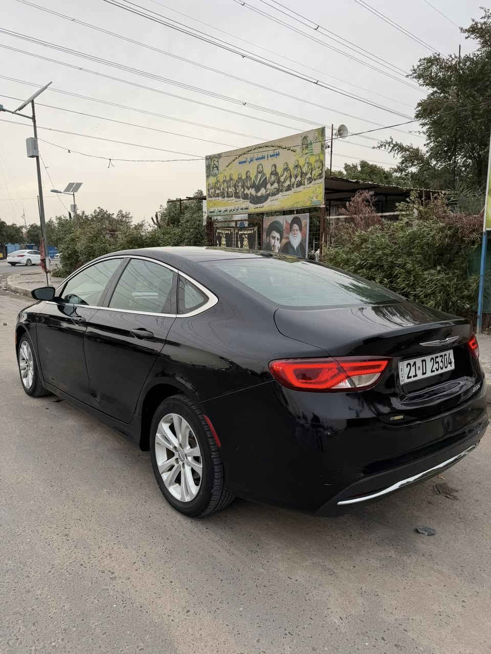 السلام عليكم
للبيع كرايسلر c200 
موديل 2015 
محرك 2400
- مواصفات السيارة 
- شفتات ستيرن
- كشنات كهرباء
- لد امامي
- كشنات تدفئة
- بصمة تشغيل
- بصمة ابواب
- بصمة جنطة
- مانع انزلاق
- تحكم استيرن
- شاشة صغيرة
- وباقي المواصفات
السعر ٩٤ وبيها مجال قليل
حادث السيارة فقط دعاميه بمريكه// بلعراق بيه باب خلف السائق مصبوغ ونصف الجنطه بدون دواخل برمجة كاملة
رقم جديد وهزه جديده ٢٠٢٦
تريد وكاله تريد تحويل 

***********
