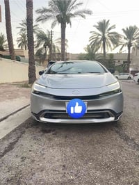 اخواني  تويوتا بريوس برايم بلك ان موديل 23 وارد كندي  حادثها جاملغ وبا...